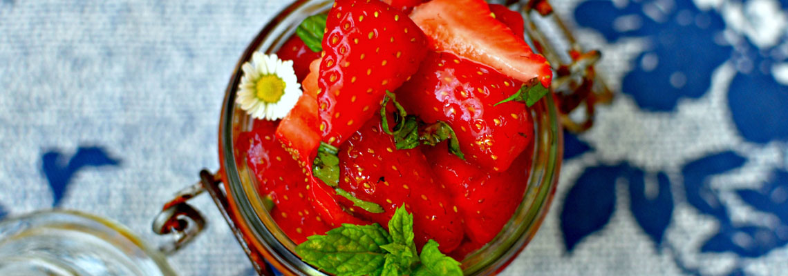 Erdbeer-Minzsalat