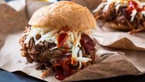Slow Cooking: Pulled Beef Burger