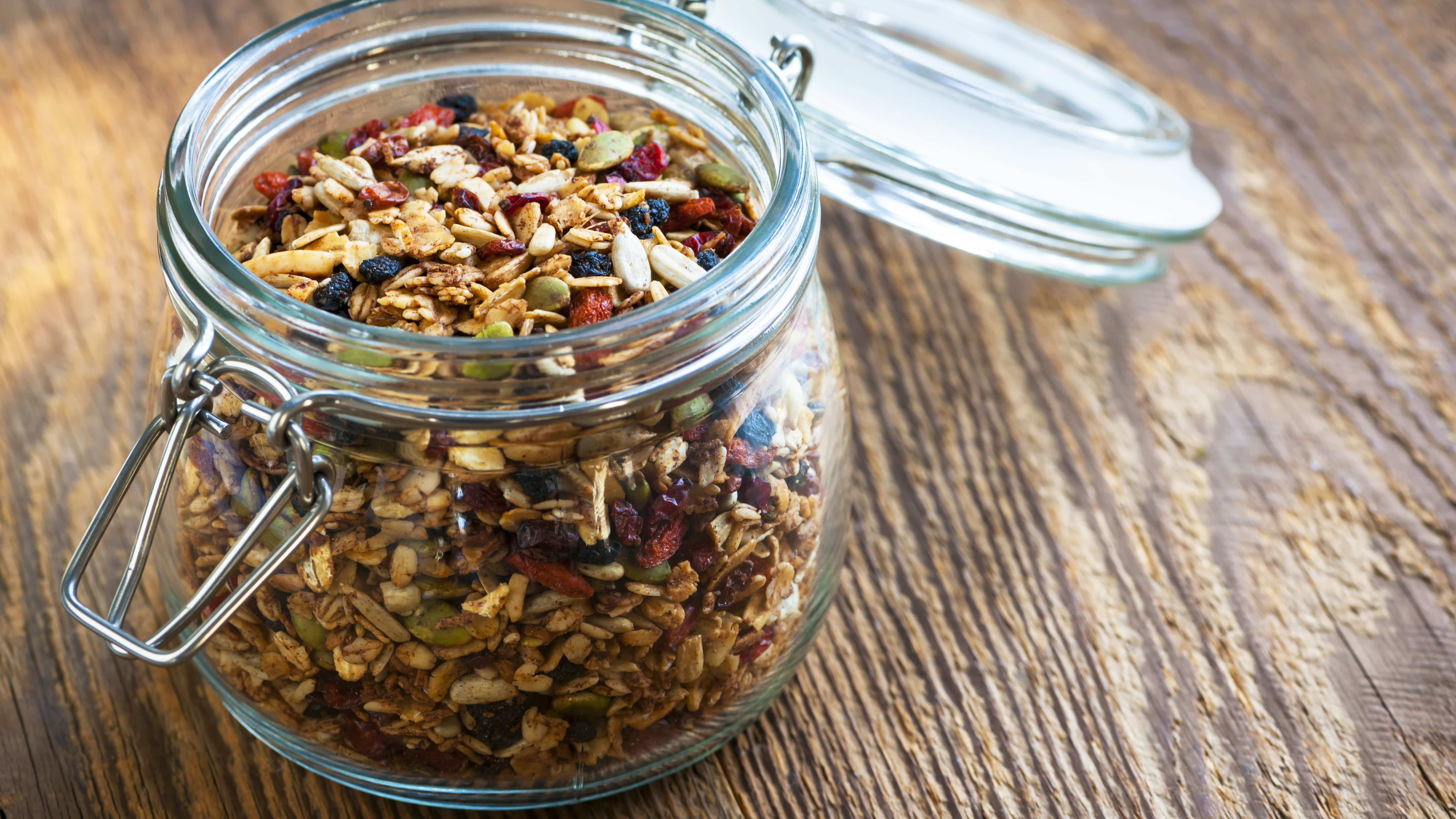 Granola im Glas