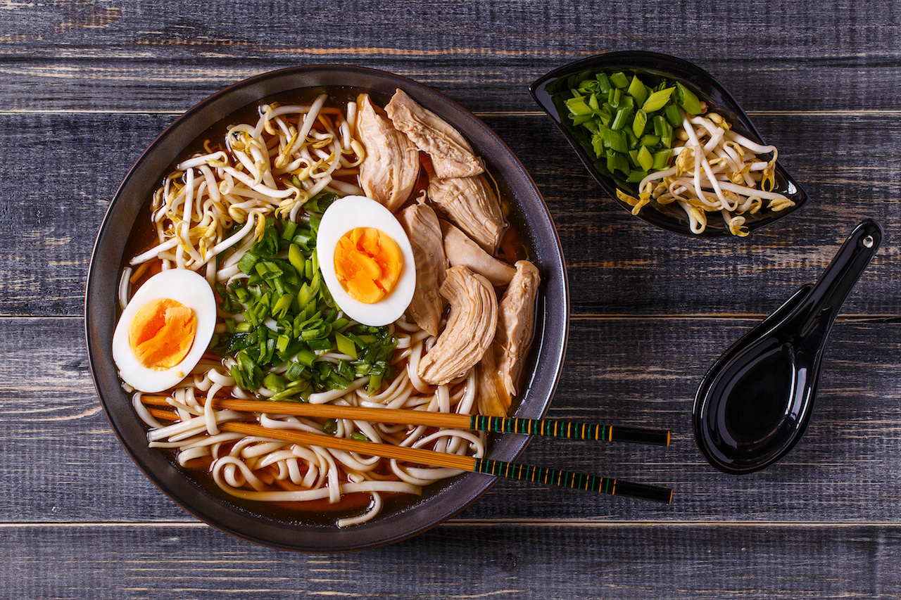 Ramen: Japanische Nudelsuppe selbst gemacht • Koch-Mit