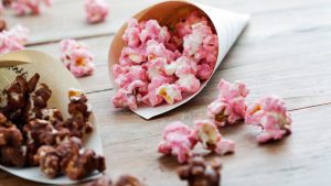Schokoladen Popcorn in pink und braun