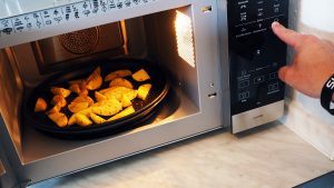 BAUKNECHT MW 49 SL Mikrowelle Test