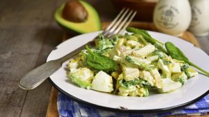 Avocado Huehnchen Salat