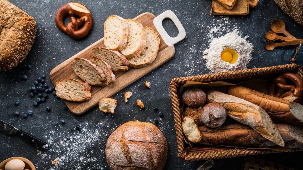Brot backen: Außen knusprig, innen weich – so klappt es • Koch Mit