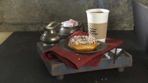 Donut und Kaffee