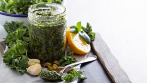 Gruenkohl Pesto