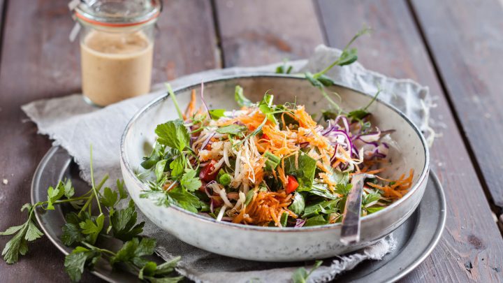 Der ultimative Dressing-Guide: Rezepte für jeden Salat • Koch-Mit