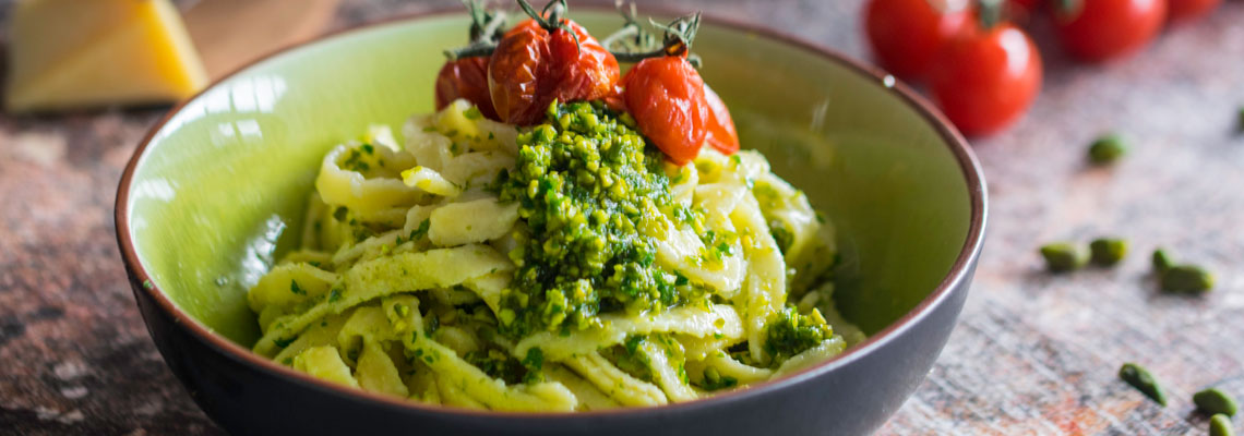 Tagliatelle mit Pistazienpesto