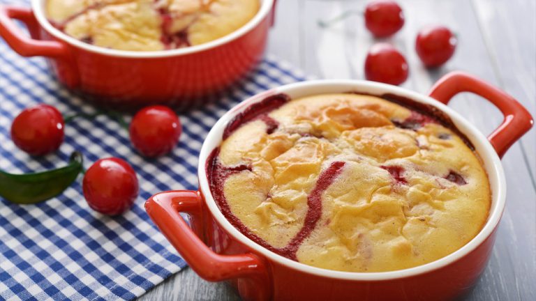 Grießpudding Grundrezept - zum Stürzen &amp; Loslöffeln • Koch-Mit