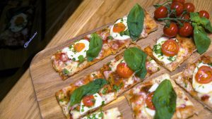 Bauknecht Mikrowelle: Pizza Caprese