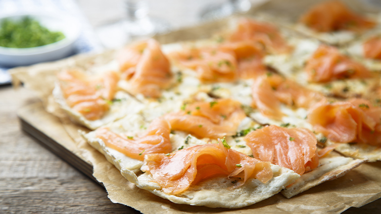 Schnelle Rezepte: Flammkuchen mit Lachs