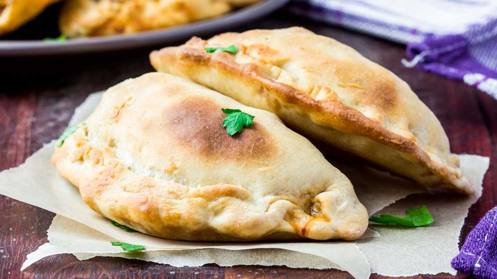 Spargel Calzone