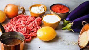 Griechische Rezepte: Zutaten für Moussaka