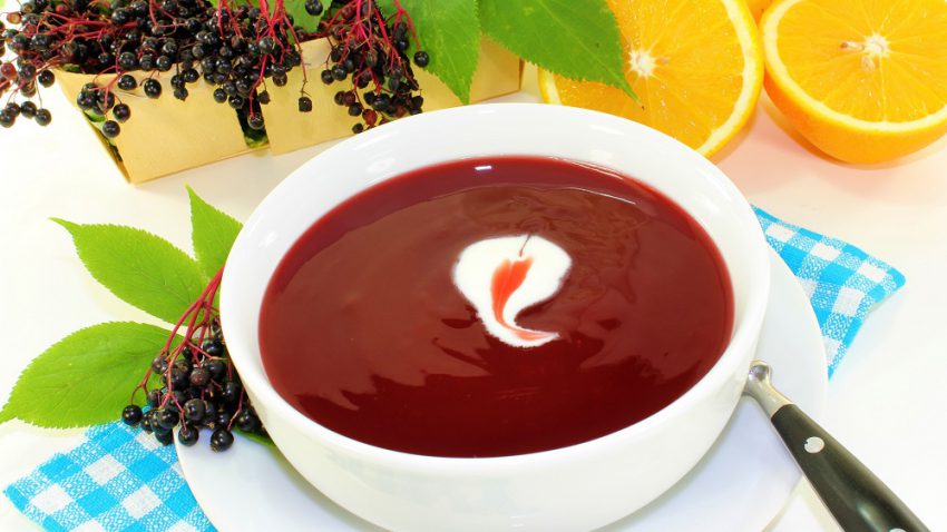 Rezepte für Kaltschale - klassisch mit Obst • Koch-Mit