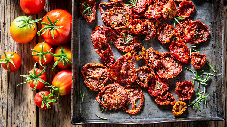 Getrocknete Tomaten für Gewürzmischungen