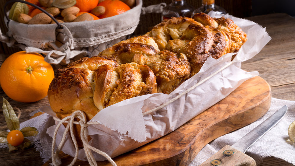 Herbstliches Orangenbrot mit Mandeln • Koch-Mit