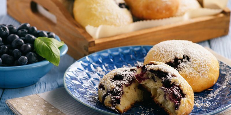 Quarkbrötchen mit Blaubeeren