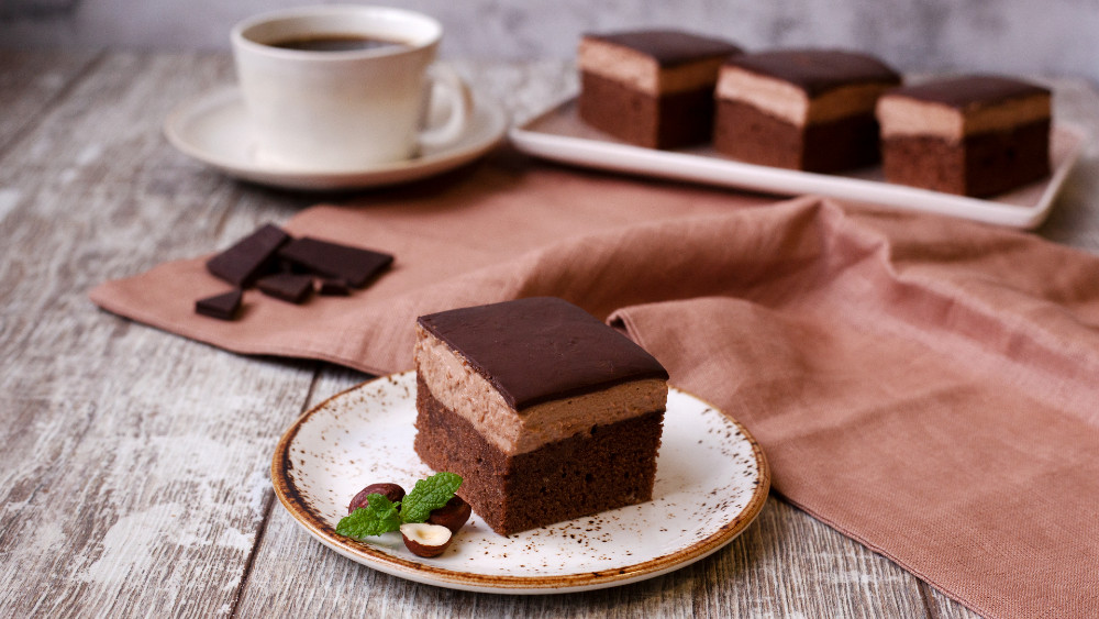 Nutella-Kuchen | Leckere Schnitten mit Nuss-Nougat-Creme • Koch-Mit