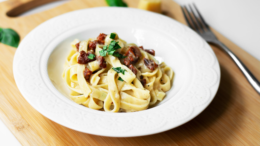 Makkaroni mit veganem Käse