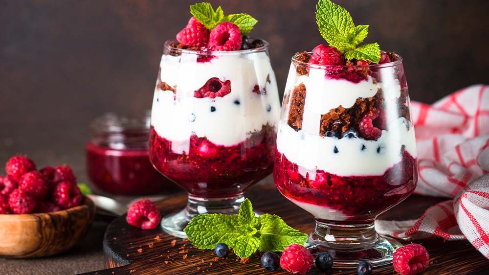 Quarkspeise mit Beeren