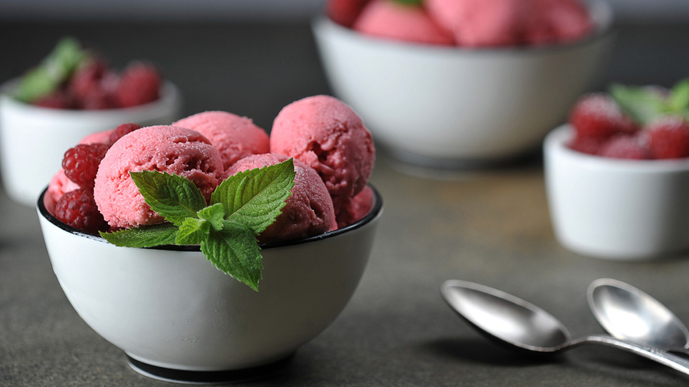 Himbeer-Blitz-Sorbet • Koch-Mit