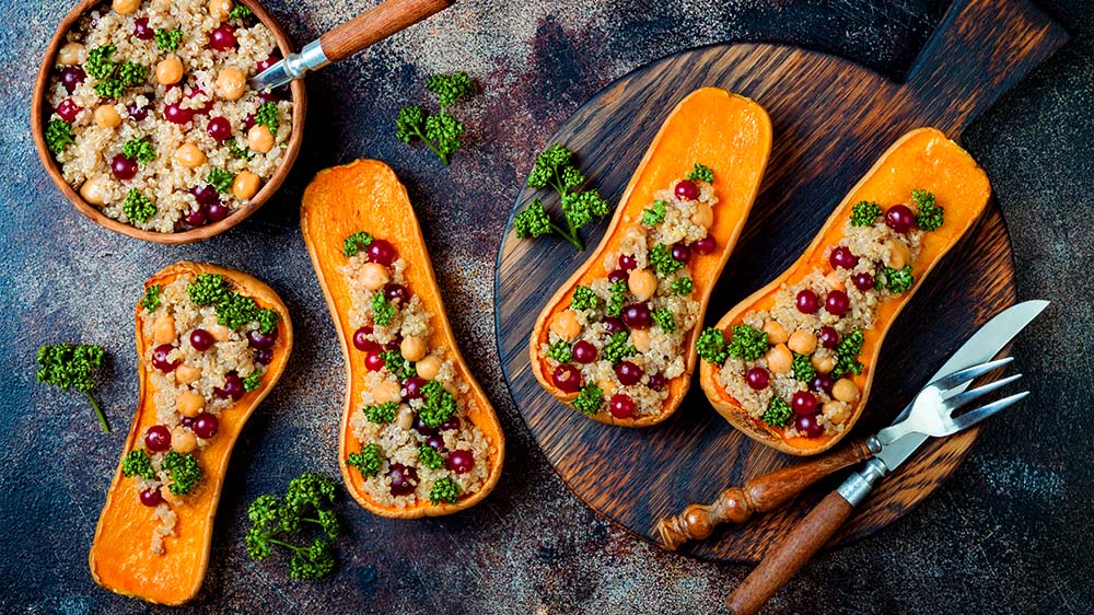 Gefüllt: Butternut mit Cranberries aus dem Ofen