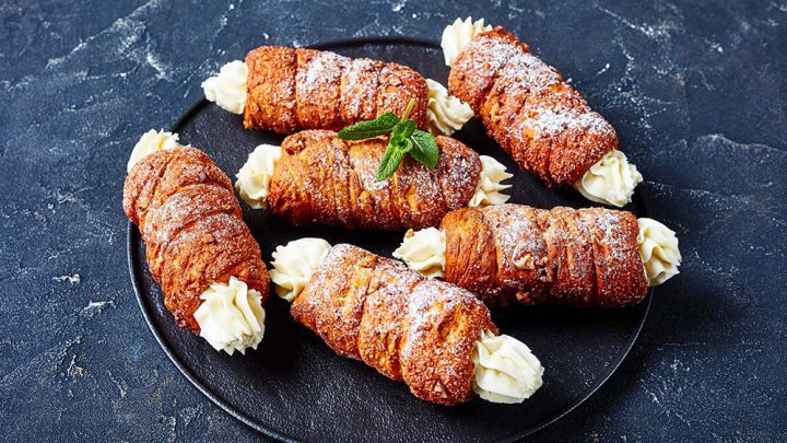 Baumstriezel Rezept | Vom Weihnachtsmarkt auf den Tisch • Koch-Mit