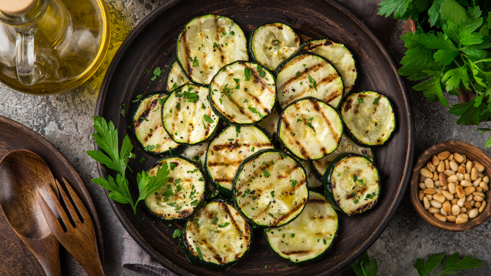 Zucchini grillen