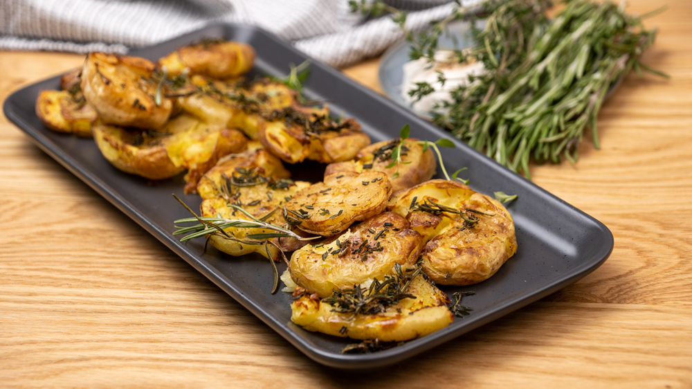 Gleich mitbacken: Knusprige Smashed Potatoes