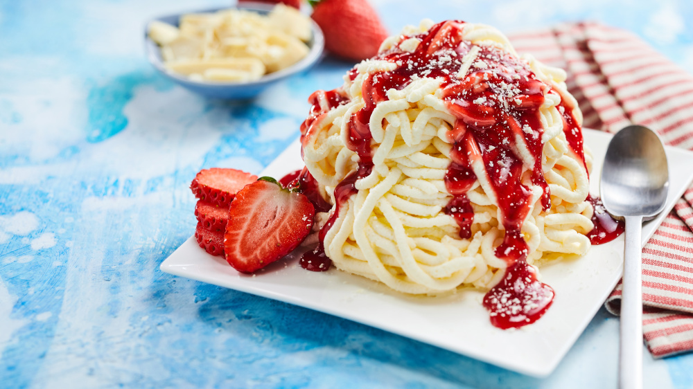 Spaghetti-Eis: Der Eisdielen-Hit für zu Hause • Koch-Mit