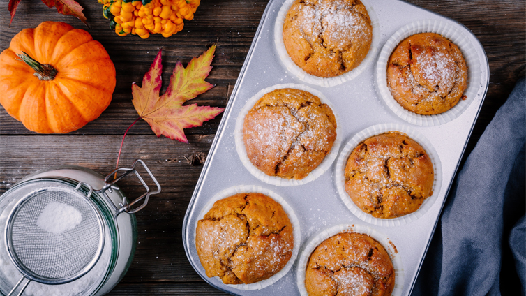 Kürbis-Muffins in Muffinform