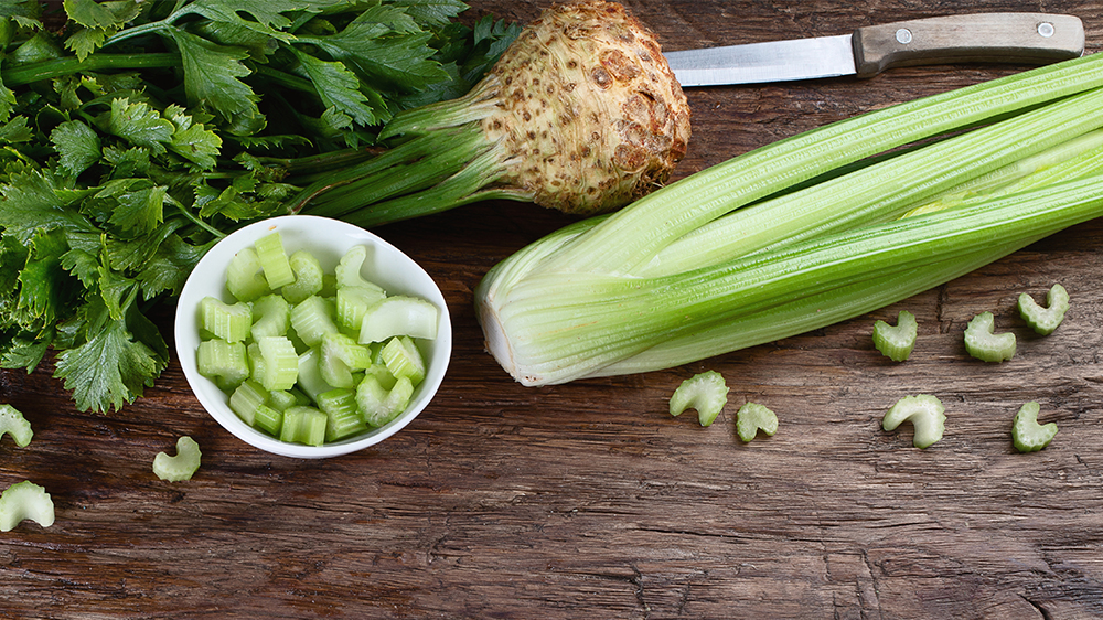 Gekochter Sellerie Mit Ei Zitronen Sauce Terbiyeli Kereviz - Rezepte Suchen
