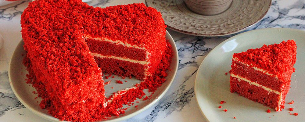 Rote Herztorte 