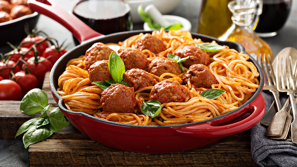 Spaghetti mit Hackbällchen