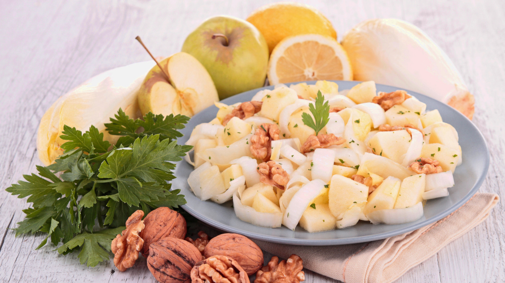 Chicorée-Salat - Herbstlich, knackig, aromatisch • Koch-Mit