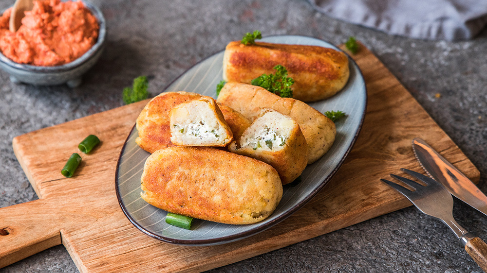 Kartoffeltaschen mit Frischkäsefüllung | Rezept • Koch-Mit