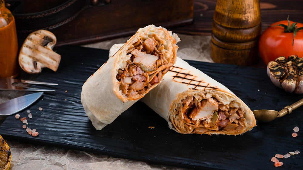 Shawarma in einem Wrap.